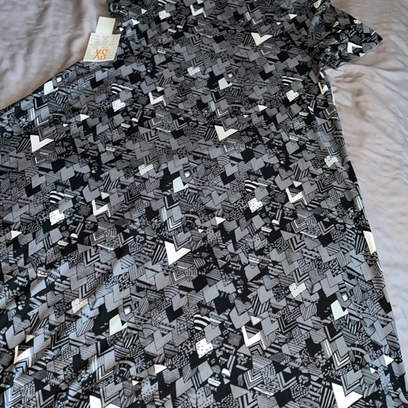 *BNWT* XS-M Black, Grey & White Aztec Carly - Picture 1 of 5